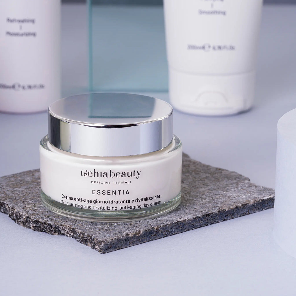 Feuchtigkeitsspendende & revitalisierende Anti-Aging-Tagescreme – 50 ml