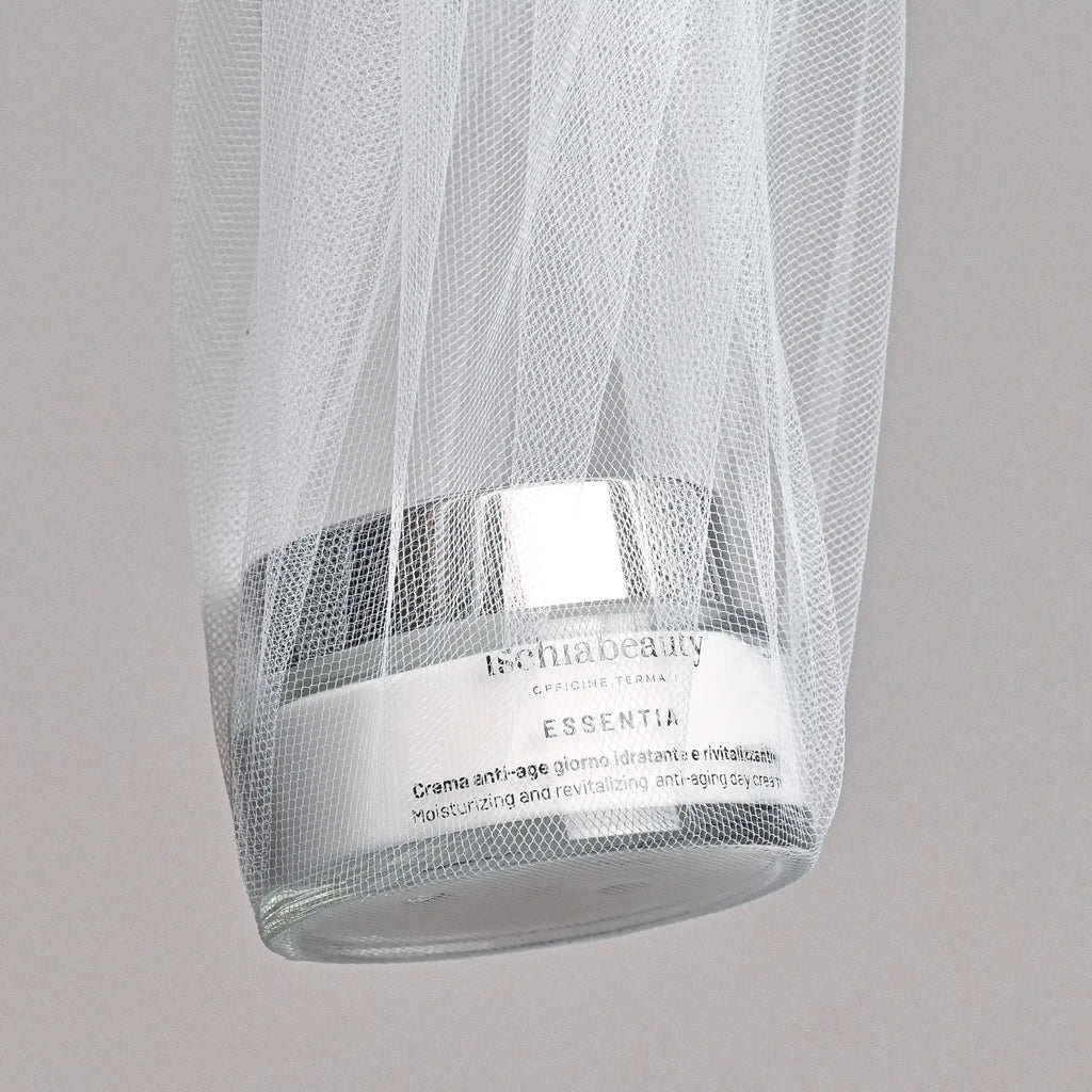Feuchtigkeitsspendende & revitalisierende Anti-Aging-Tagescreme – 50 ml